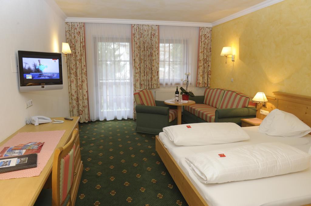 Hotel Stegmuehlhof Mauterndorf  Ngoại thất bức ảnh