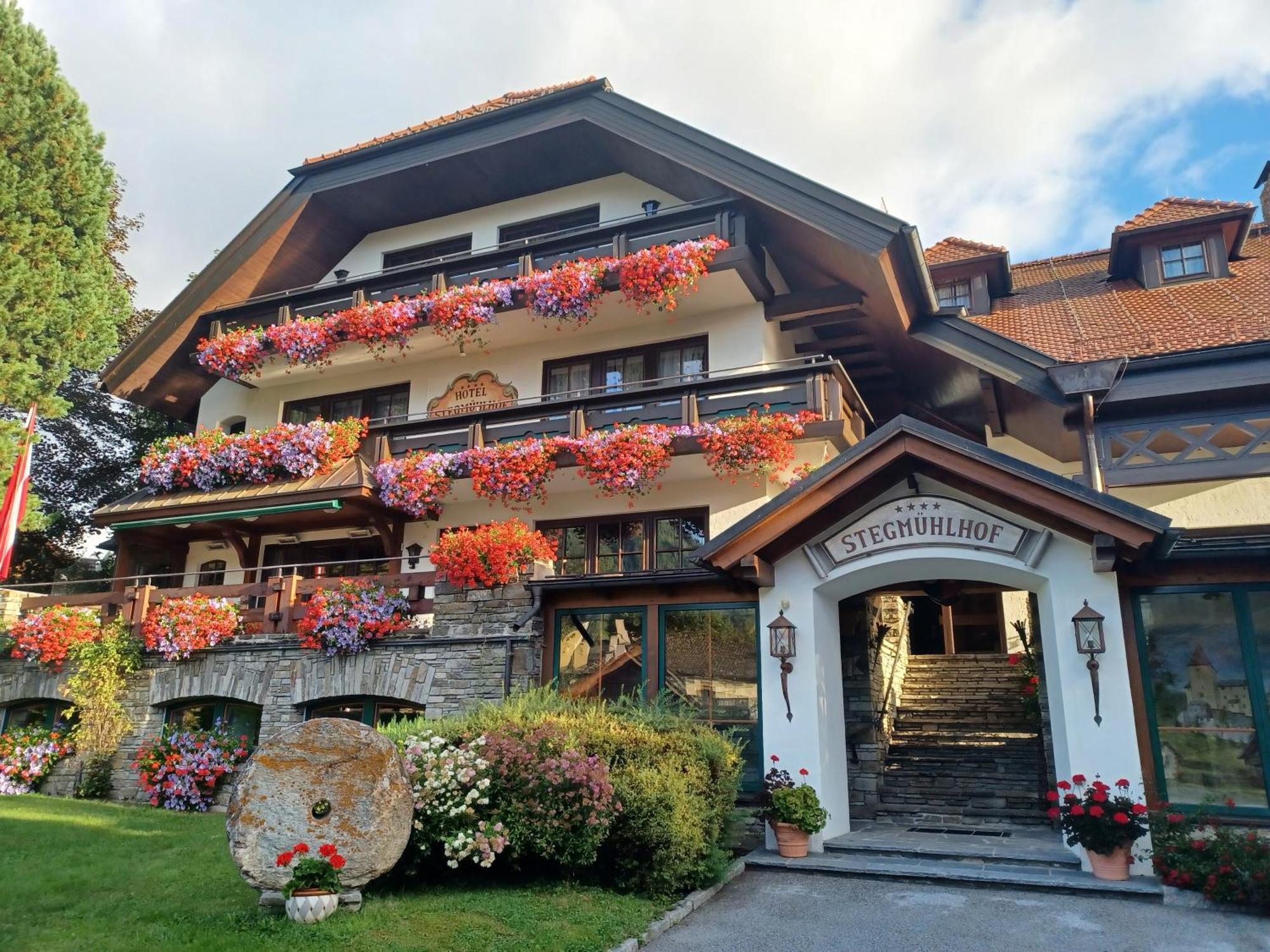 Hotel Stegmuehlhof Mauterndorf  Ngoại thất bức ảnh